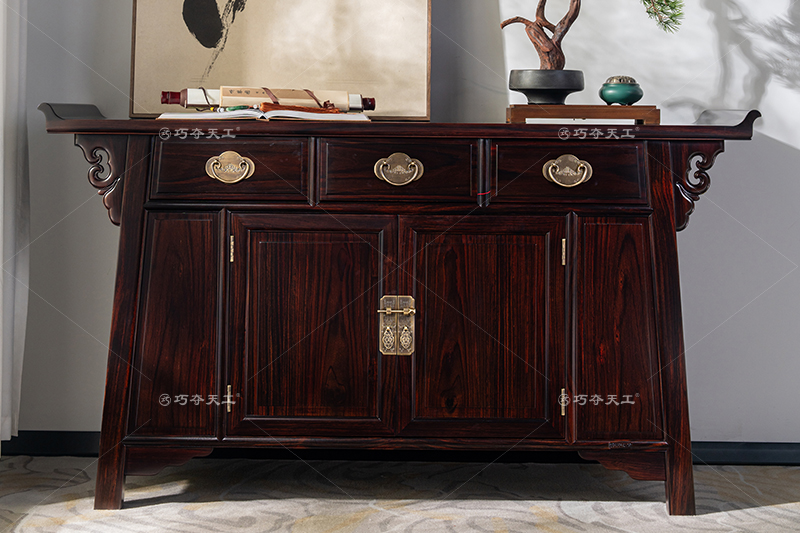 明式三聯(lián)柜